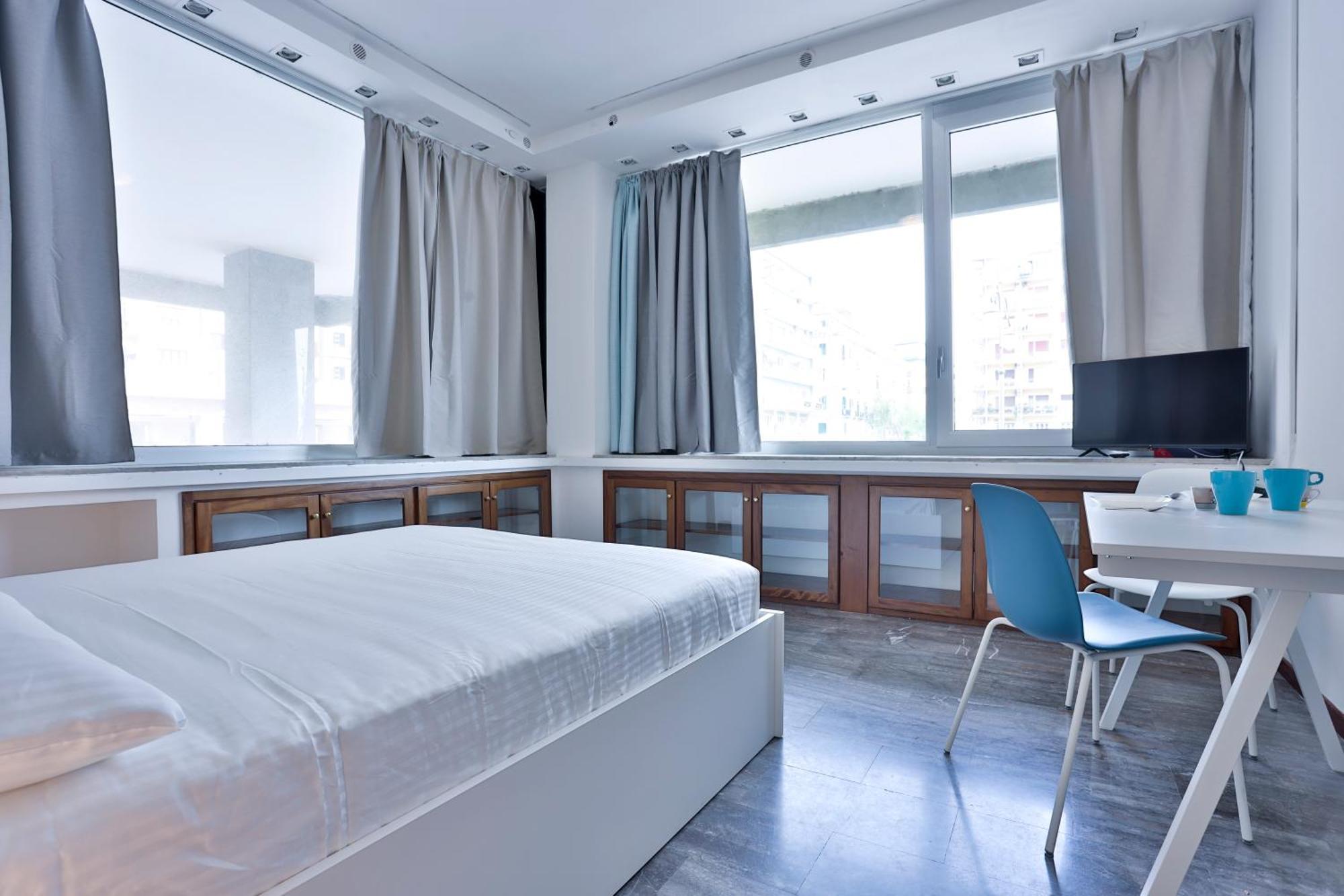 Lo - Piazza Della Concordia & Sea View Apartment